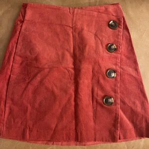 Corduroy skirt. Size S. New without tags